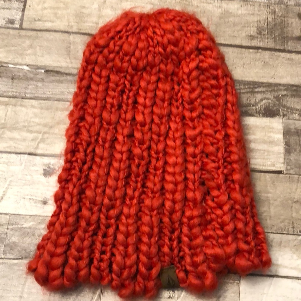 Volcom knit beanie